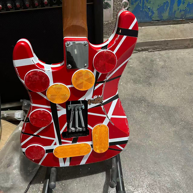 X-ST Series Redesigned Relic Electric Guitar (XST-1815, Headstock & Stripe Modified)