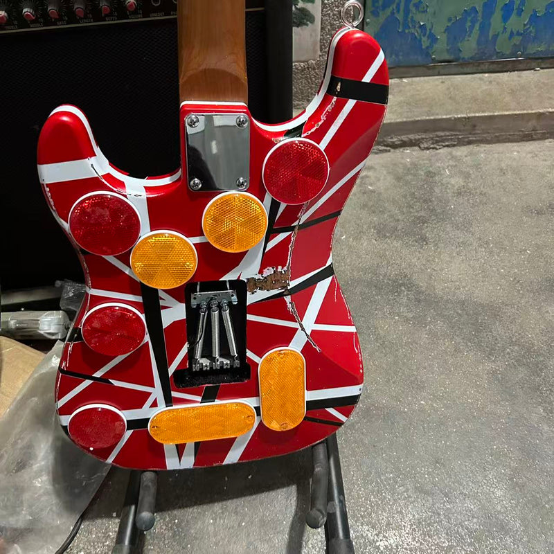 X-ST Series Redesigned Relic Electric Guitar (XST-1815, Headstock & Stripe Modified)