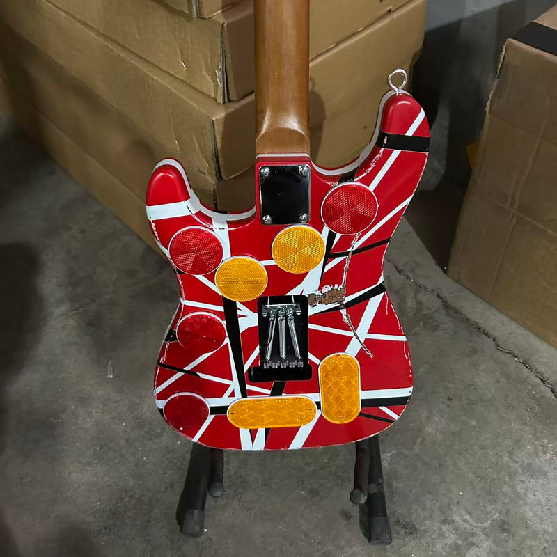 X-ST Series Redesigned Relic Electric Guitar (XST-1815, Headstock & Stripe Modified)