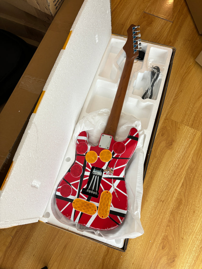 X-ST Series Redesigned Relic Electric Guitar (ST-1815, Headstock & Stripe Modified)