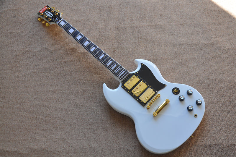 ZQN Series Electric Guitar with 3 Pickups (ZQN0135)