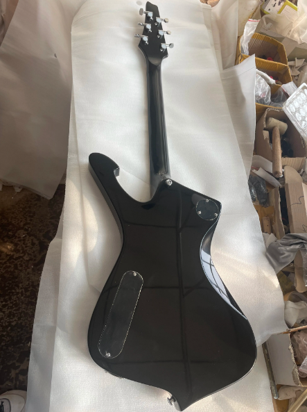 Custom Design Electric Guitar (2024-03-06)