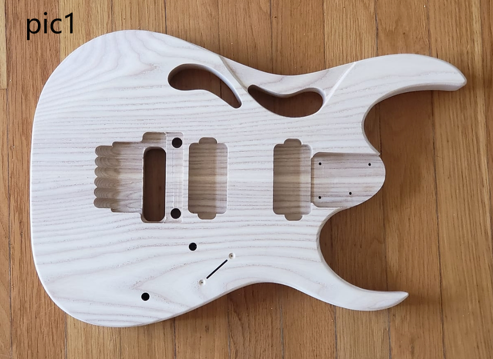Custom Design Electric Guitar (2025-04-11 )