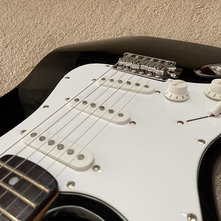 PANGO Music Left Hand Electric Gutiar on Sale (011)