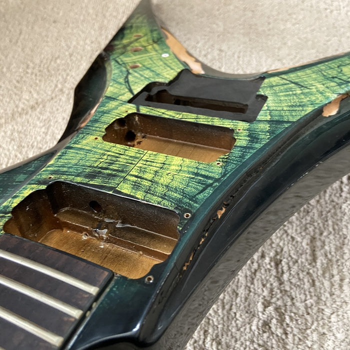 PANGO Music Electric Gutiar with Hardcase (027)