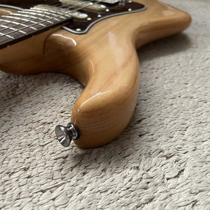 PANGO Music Electric Gutiar on Sale (092)