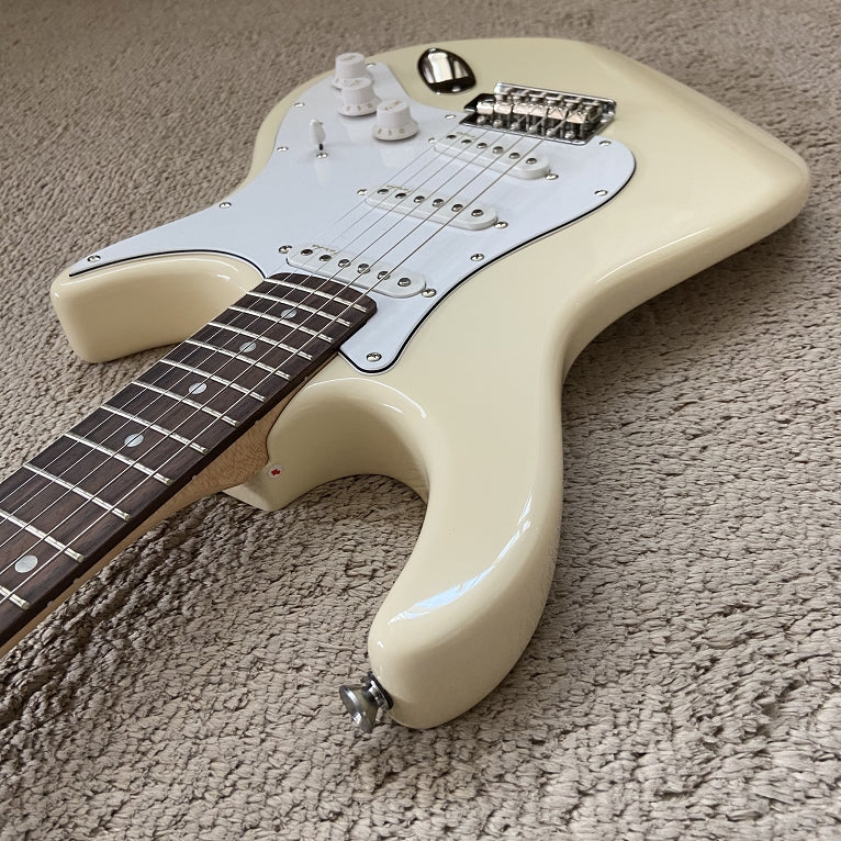 PANGO Music Electric Gutiar on Sale (054)