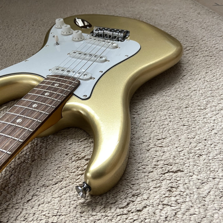 PANGO Music Electric Gutiar on Sale (058)