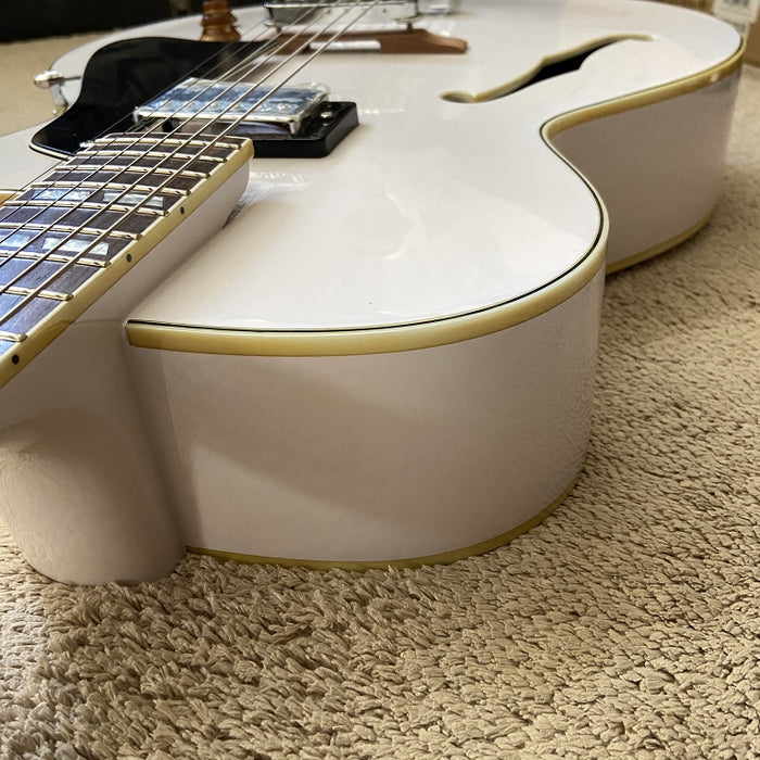 PANGO Music Electric Gutiar on Sale (036)