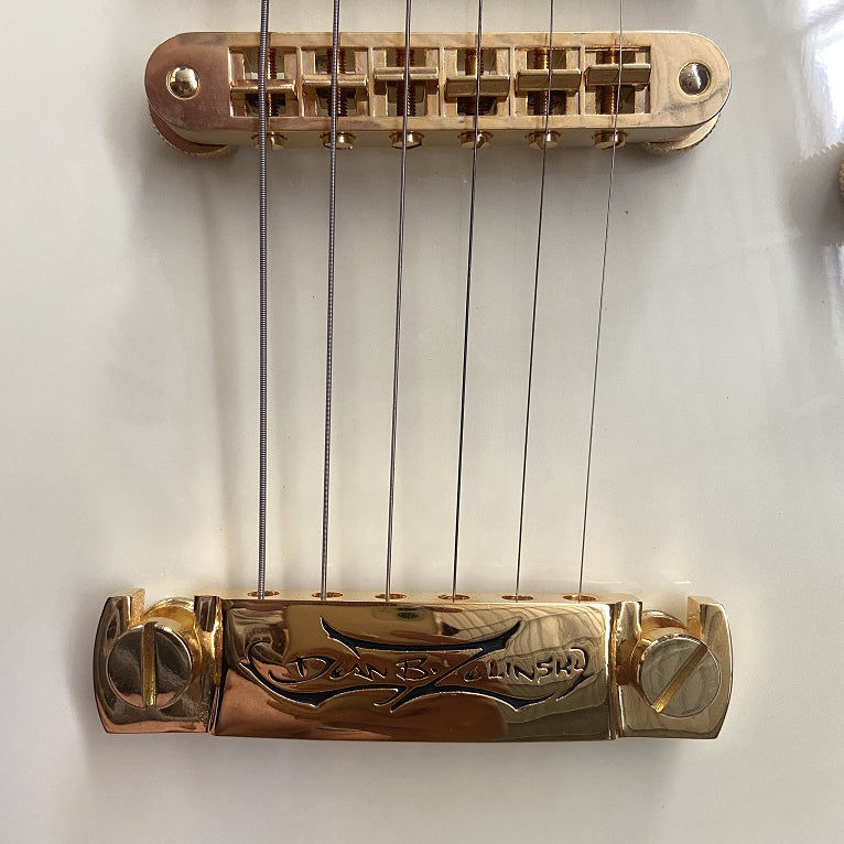 PANGO Music Electric Gutiar on Sale (076)