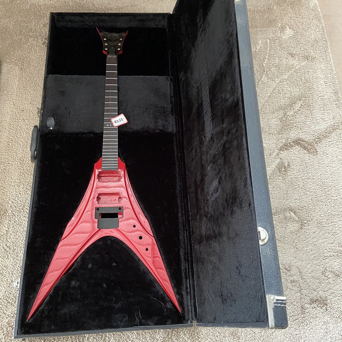 PANGO Music Electric Gutiar with Hard Case (024)
