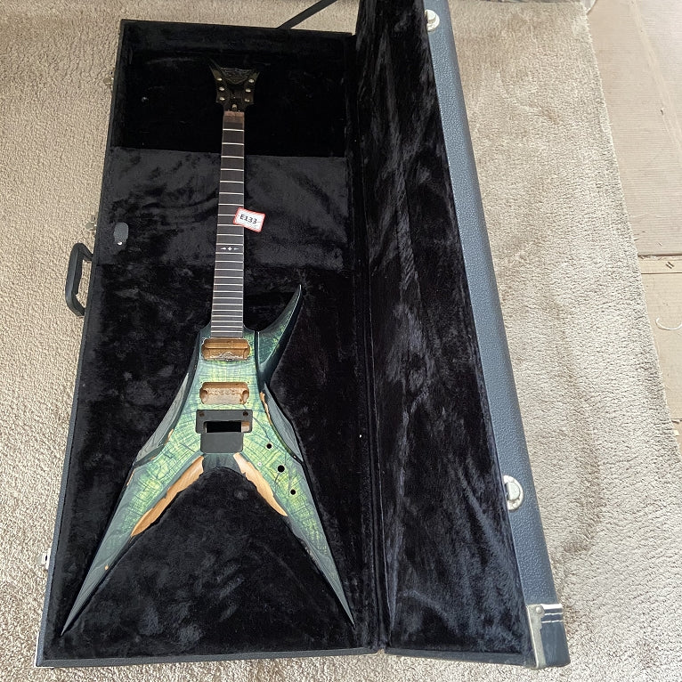 PANGO Music Electric Gutiar with Hardcase (027)