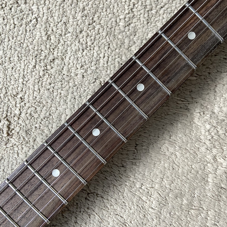 PANGO Music Electric Gutiar on Sale (019)