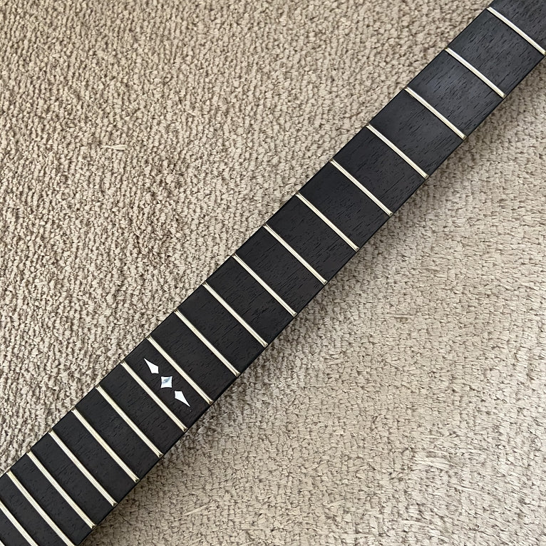 PANGO Music Electric Gutiar on Sale (033)
