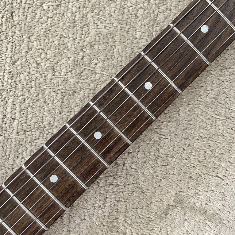 PANGO Music Electric Gutiar on Sale (010)