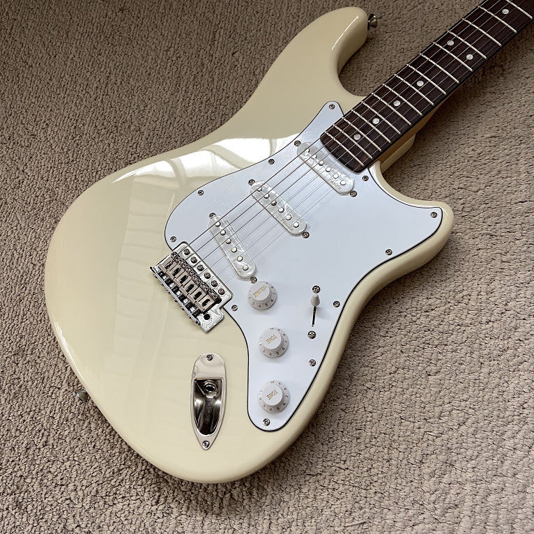 PANGO Music Electric Gutiar on Sale (055)