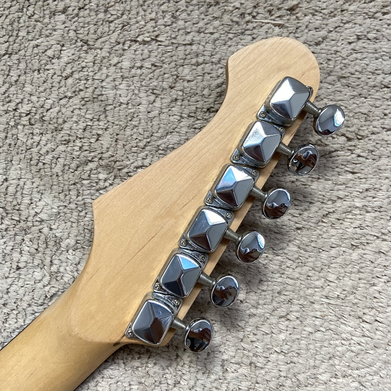 PANGO Music Electric Gutiar on Sale (018)