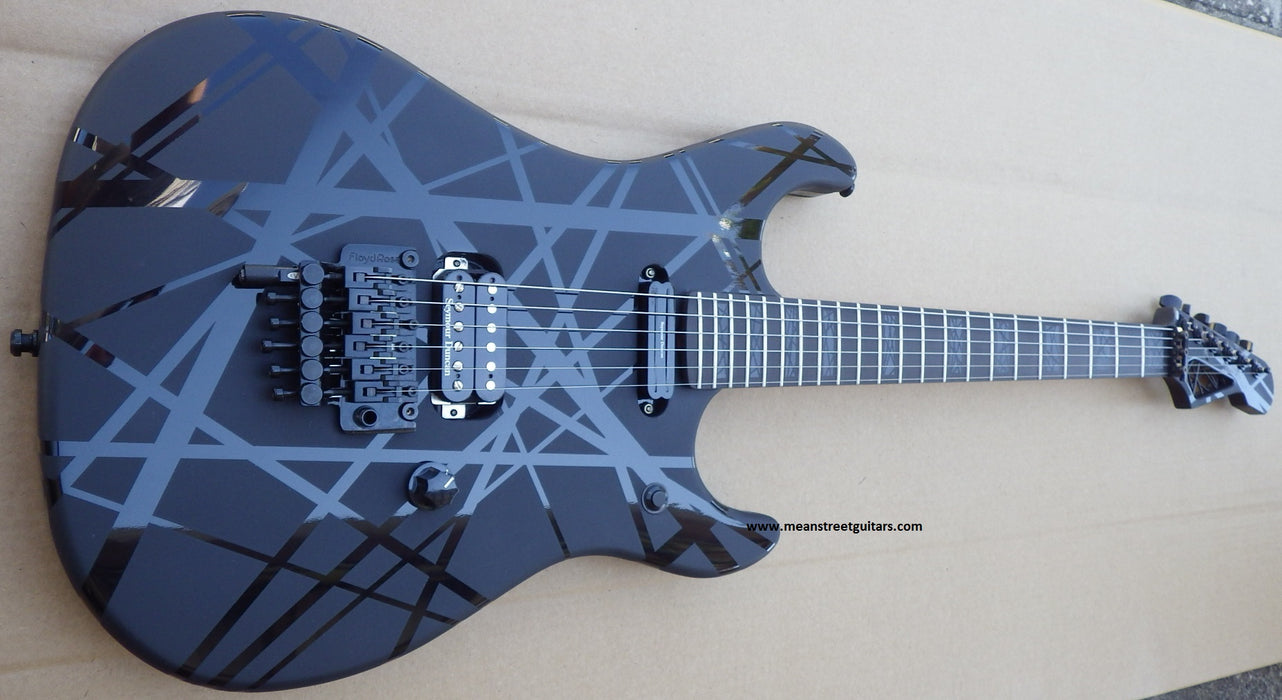 Custom Design Guitar (2023-04-24)